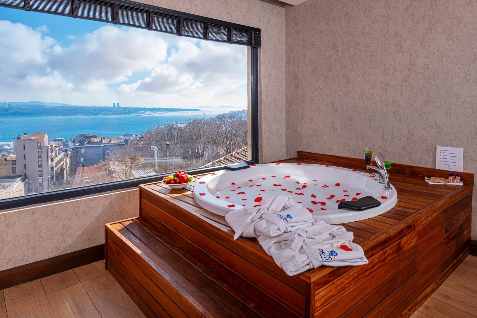 Hotel Ring Stone Bosphorus - Special Class Istanboel